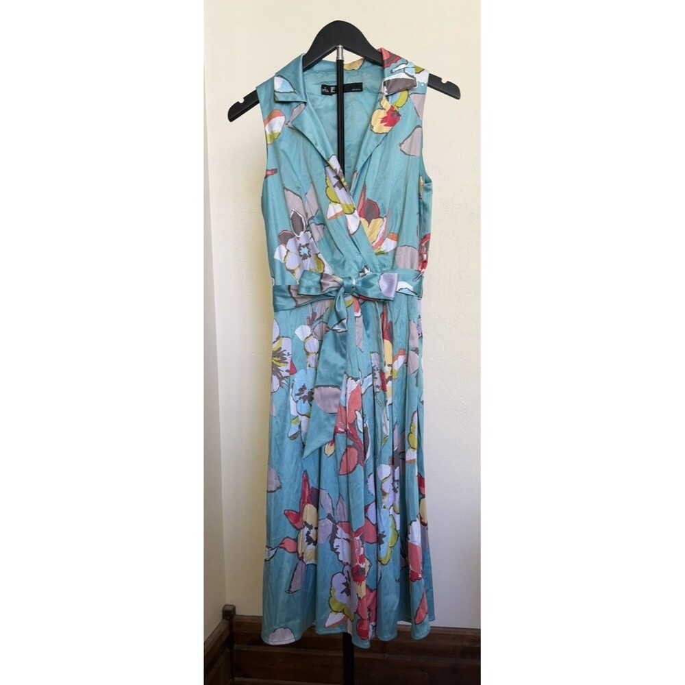 Leslie Fay Retro Fit Flare Sleeveless Belted Floral Dress 50s Pleats Size 4